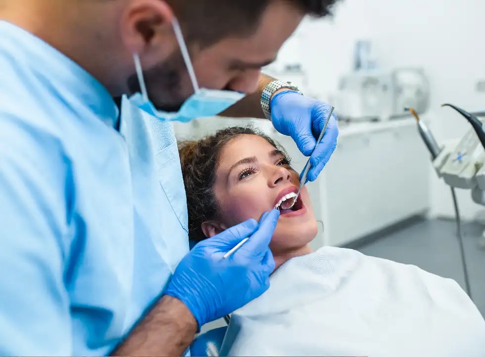 Why Some People Experience Pain During Teeth Whitening